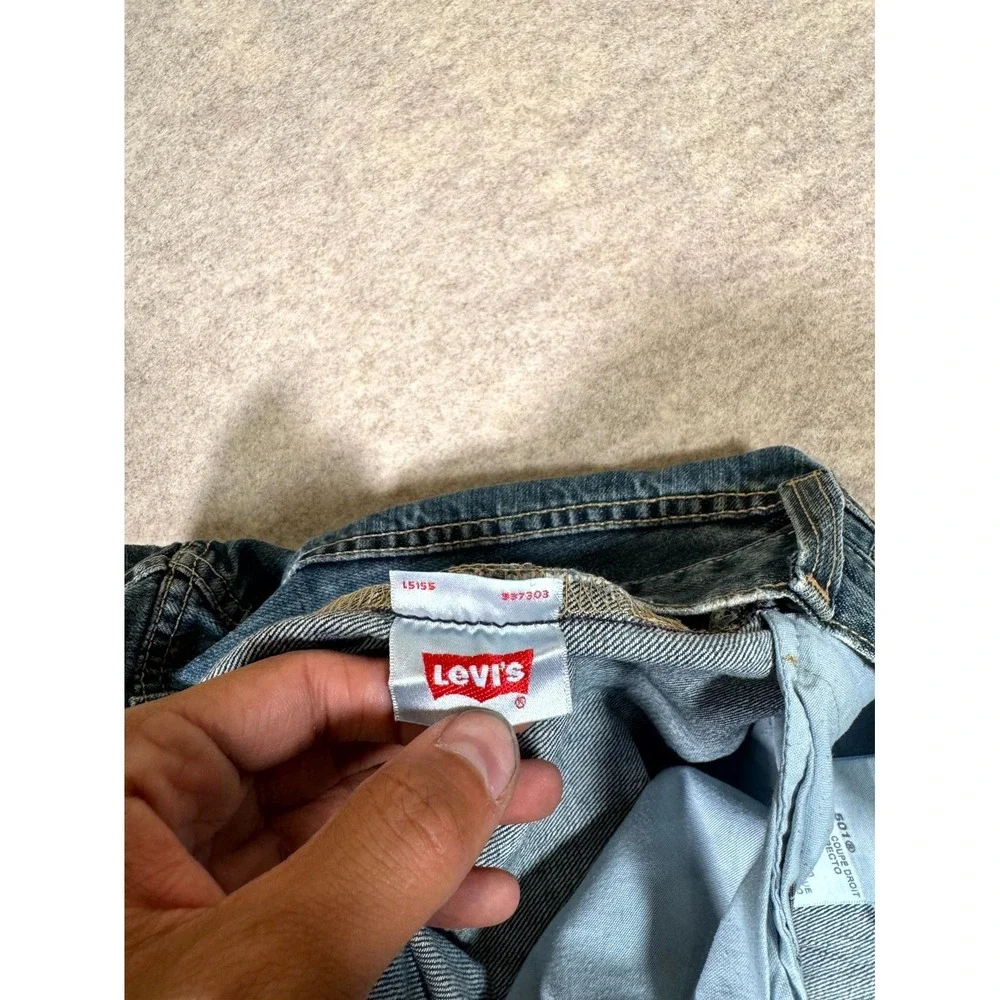 Levis 501 Straight Fit Jeans Mens 36x30 Blue‎ Whiskering Denim Cotton Button Fly